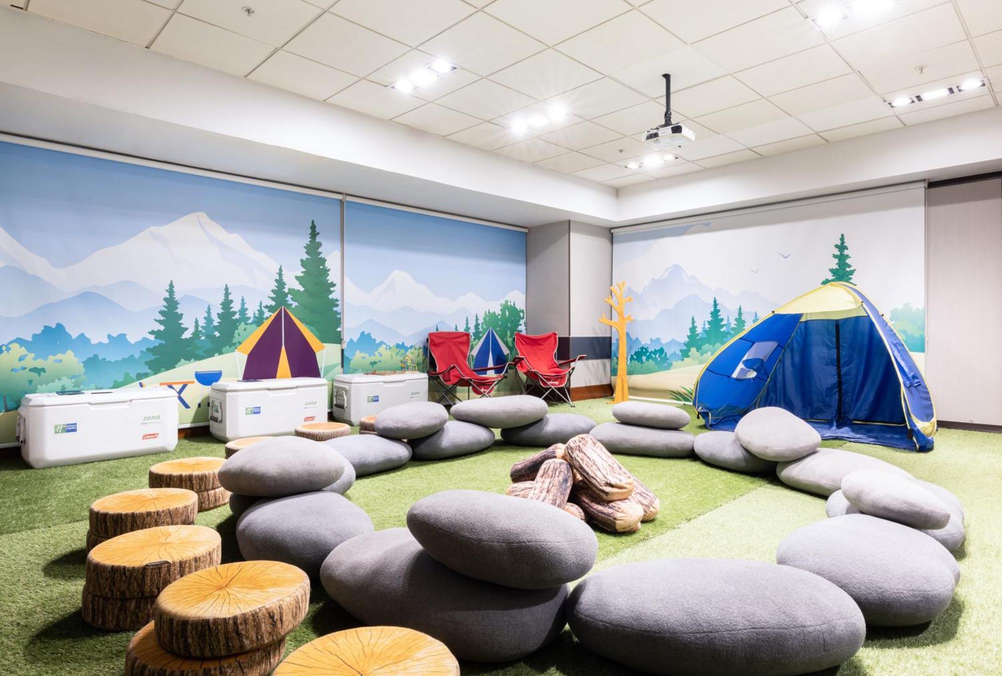 Holiday Inn Express Santiago Las Condes By Ihg Екстер'єр фото