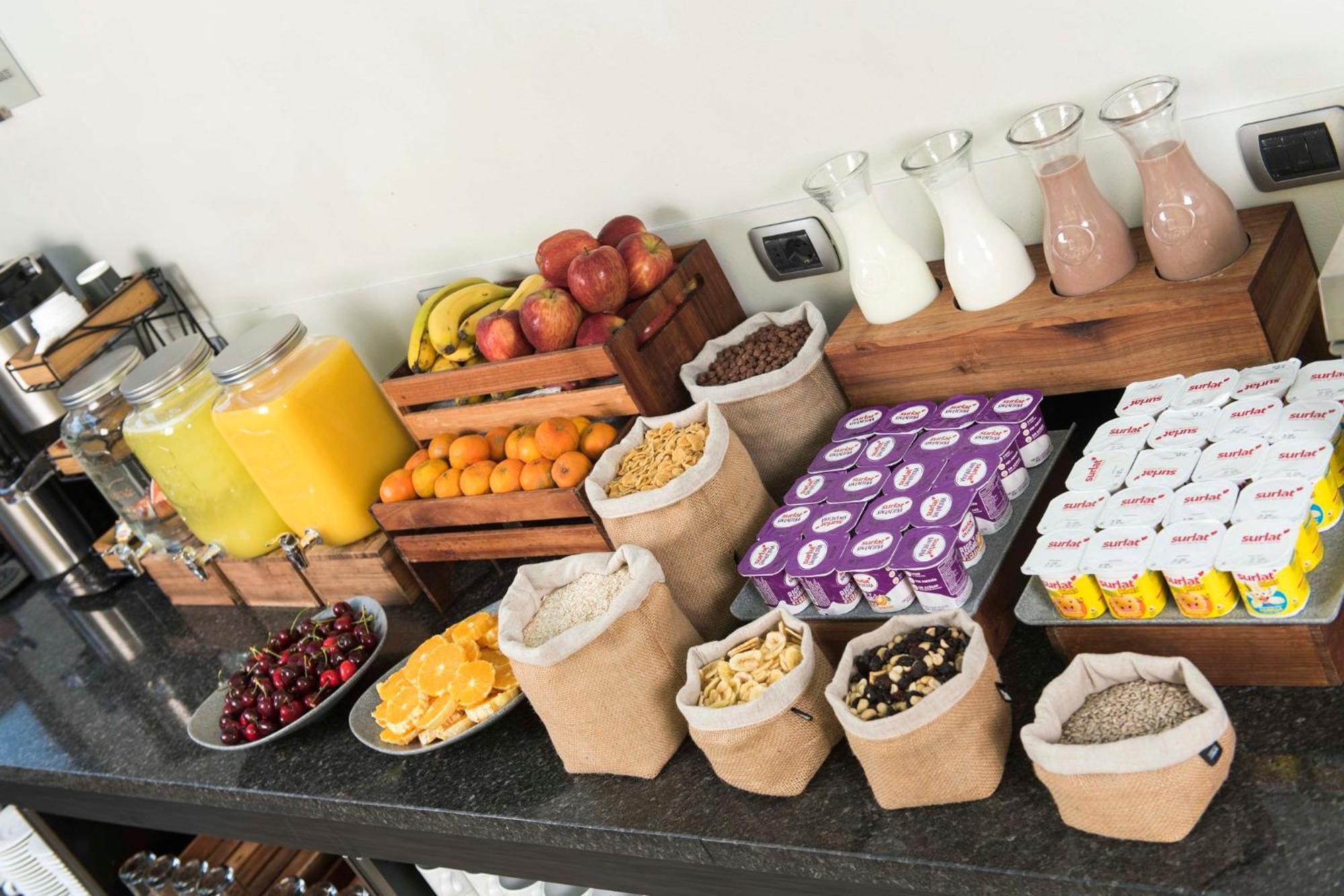 Holiday Inn Express Santiago Las Condes By Ihg Екстер'єр фото