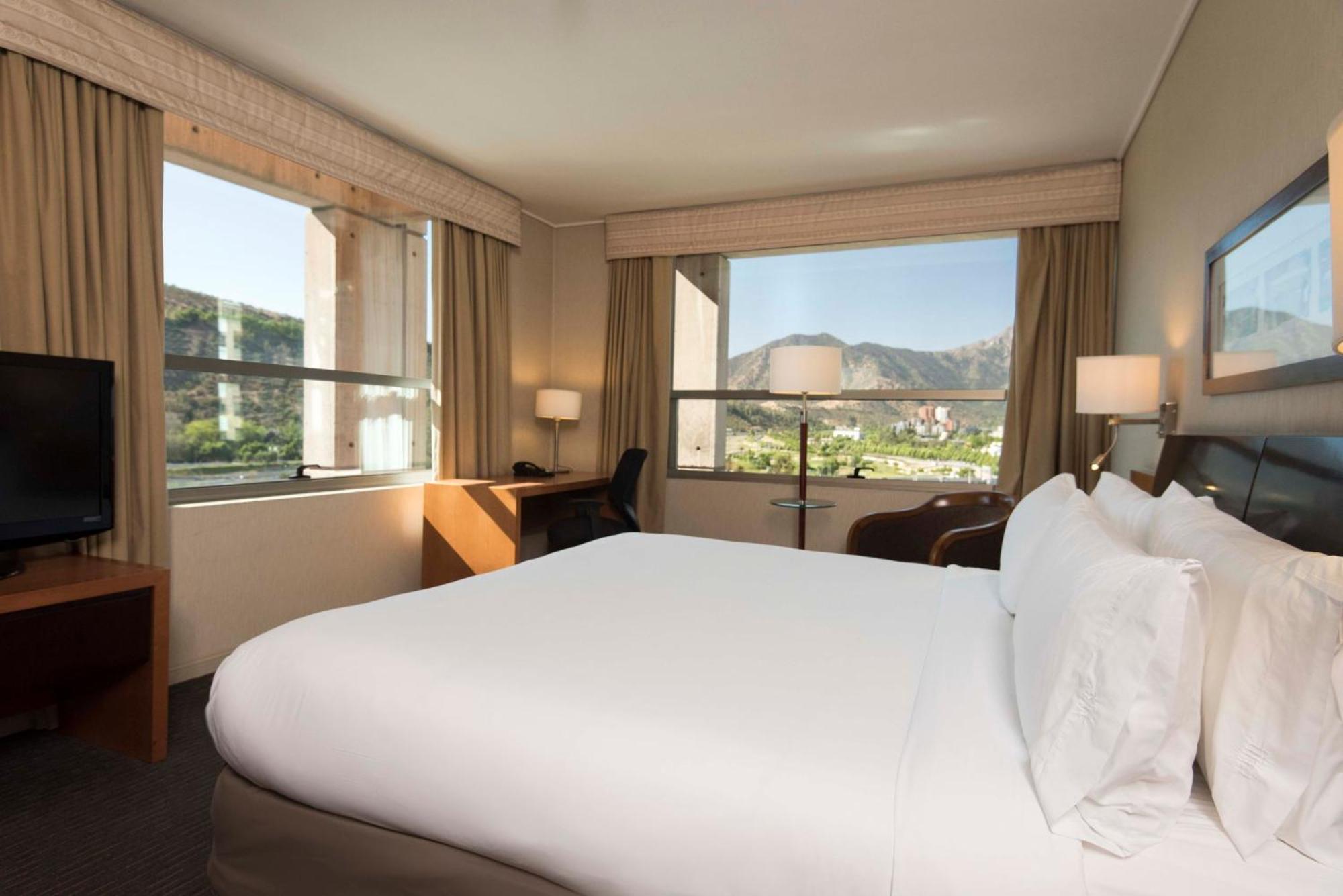 Holiday Inn Express Santiago Las Condes By Ihg Екстер'єр фото