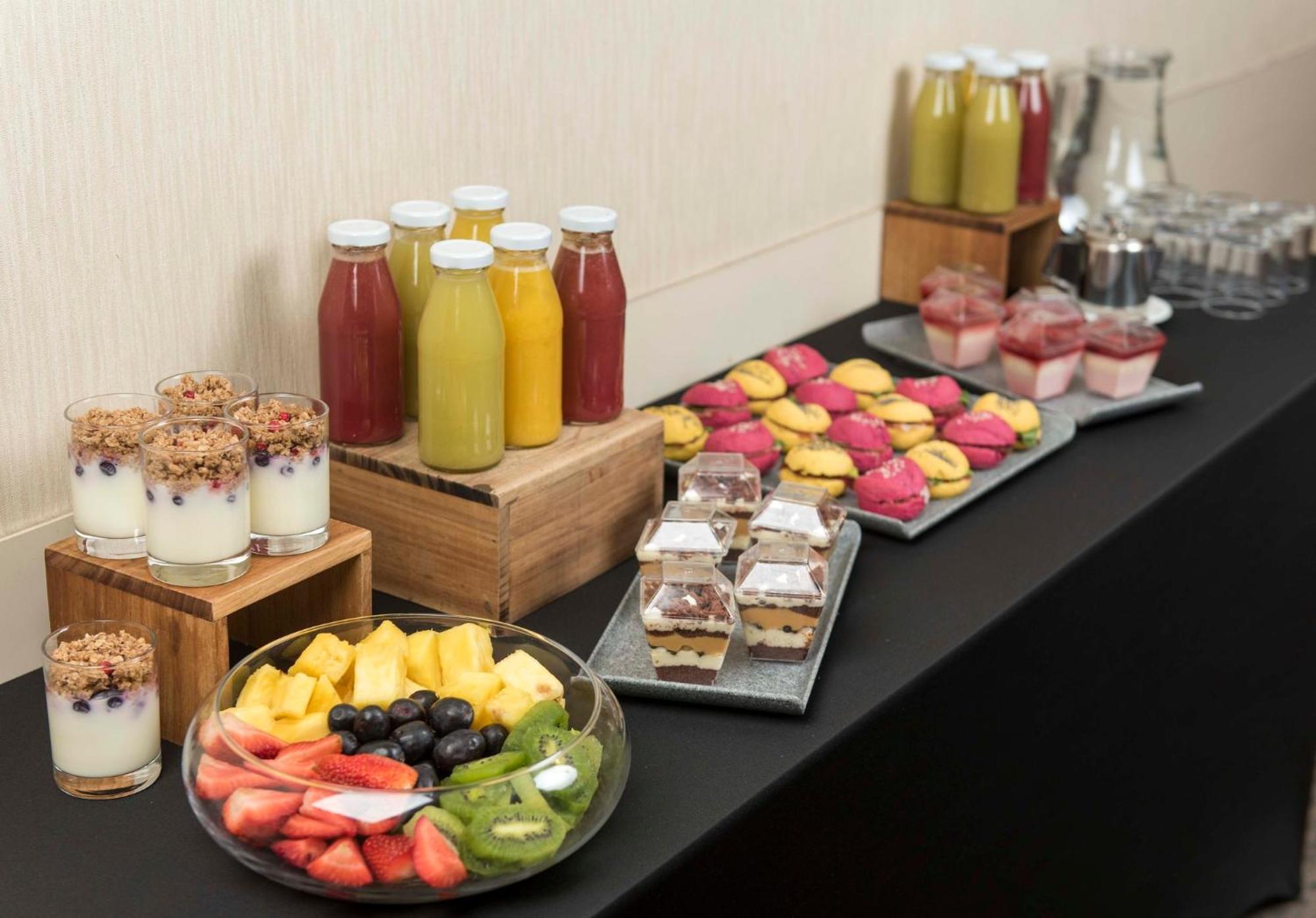Holiday Inn Express Santiago Las Condes By Ihg Екстер'єр фото